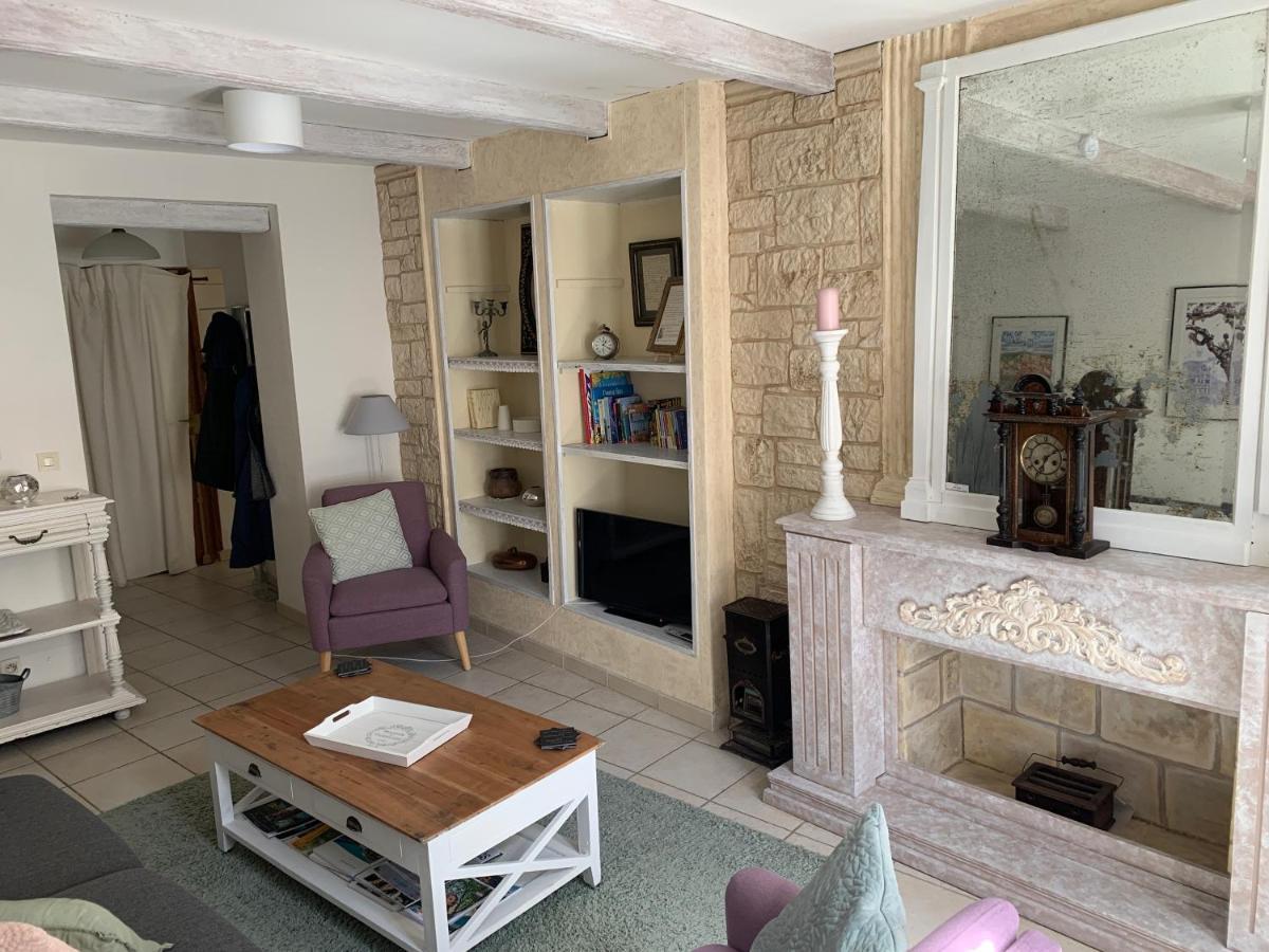 Uzes A Pied, Appartement Dans Cadre D'Exception Exteriör bild